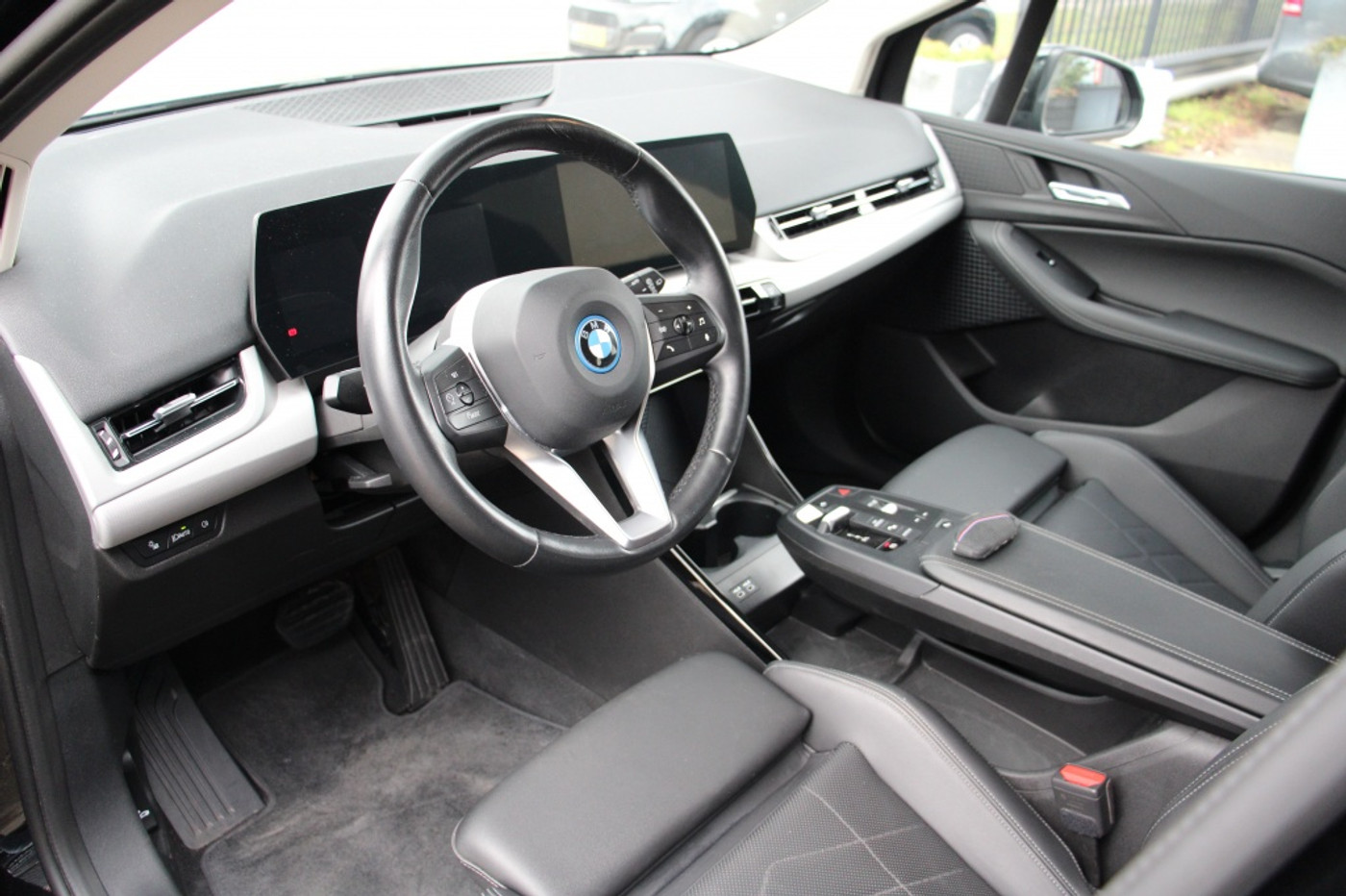 Foto van BMW 225e xDrive Active Tourer