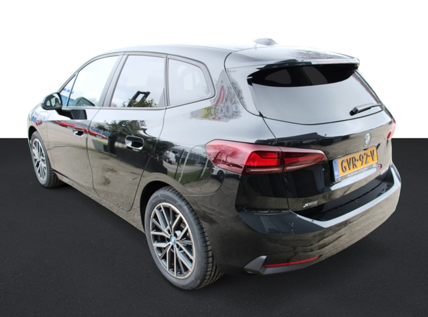 Foto van BMW 225e xDrive Active Tourer