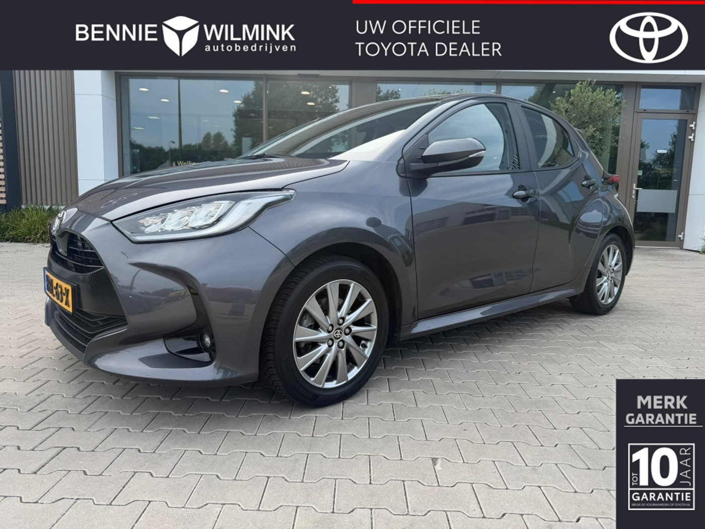 Toyota Toyota Yaris 1.5 Hyb. Dynamic Limited | All Seasons | Trekhaak 2023 - voorkant