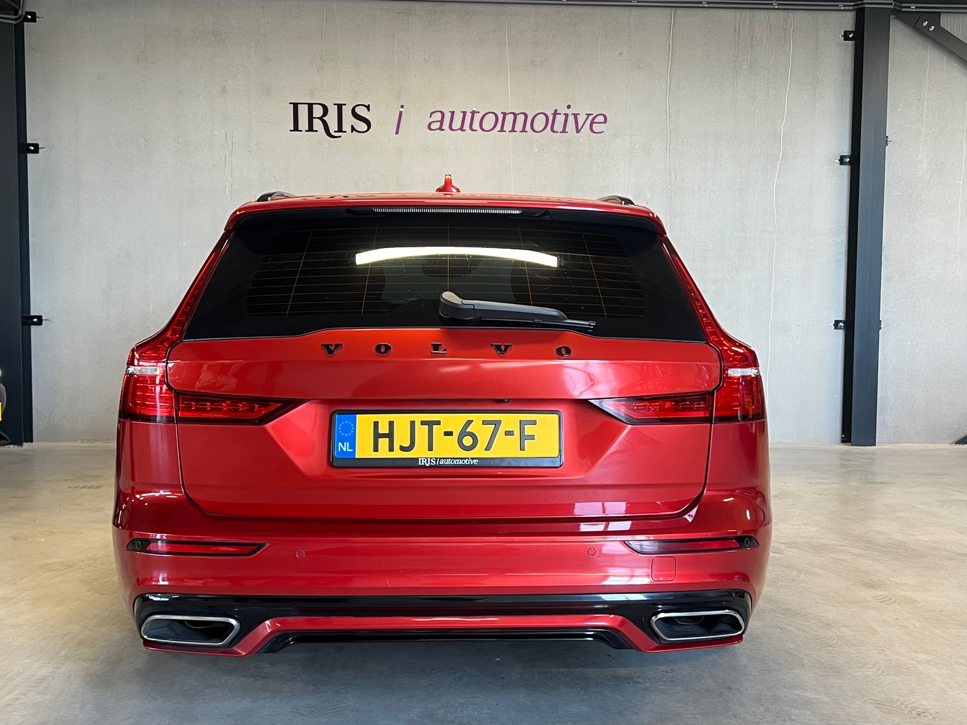 Foto van Volvo V60 T8 Twin Engine