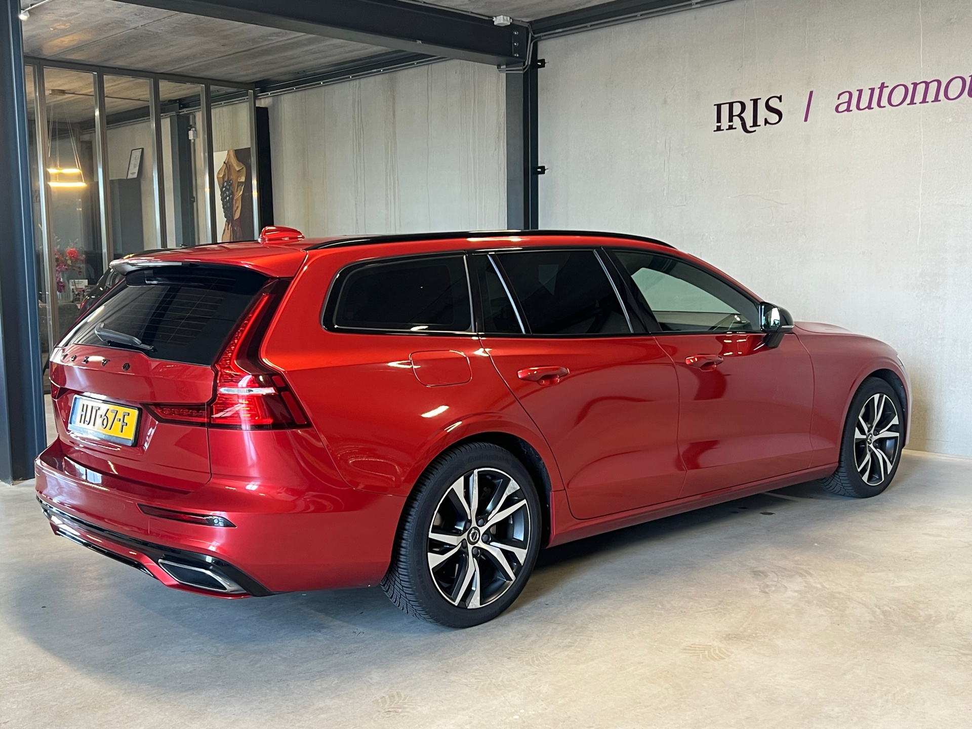 Foto van Volvo V60 T8 Twin Engine