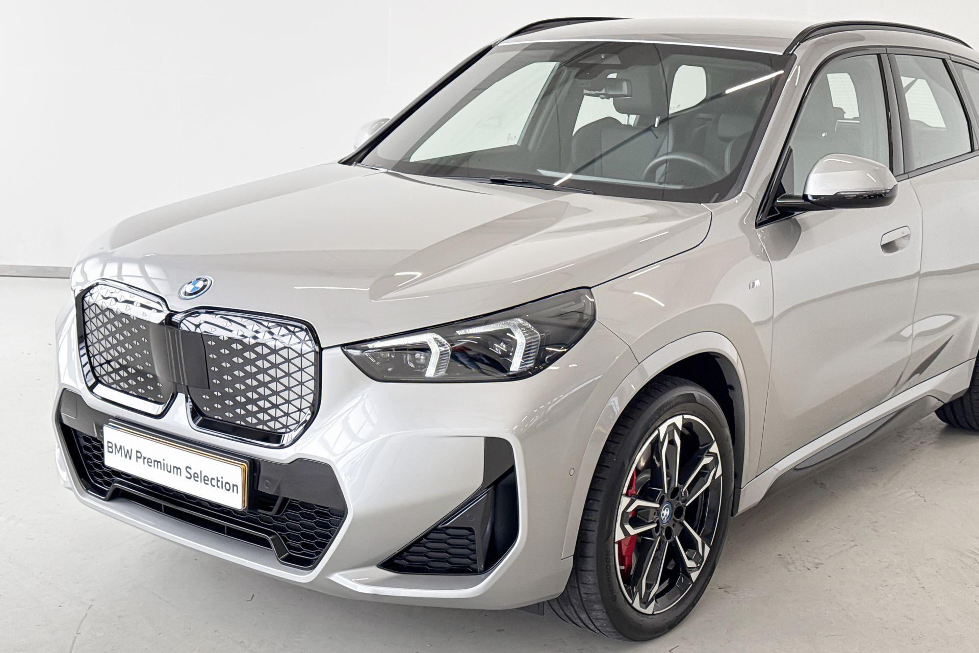 Foto van BMW Ix1 Edrive20
