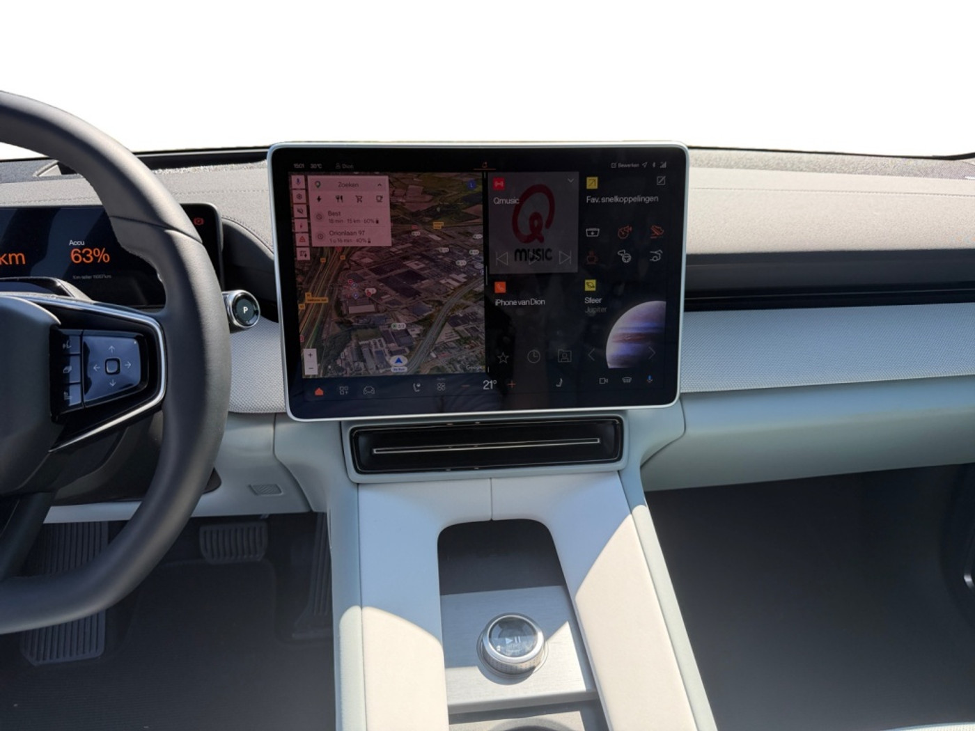 Foto van Polestar Polestar 4