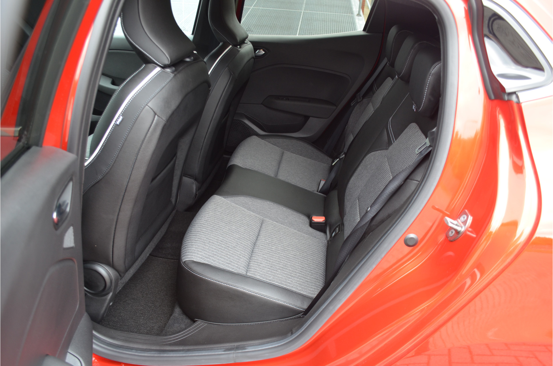 Foto van Mitsubishi Colt