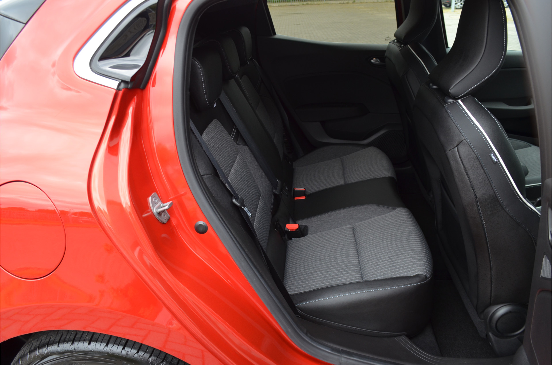 Foto van Mitsubishi Colt