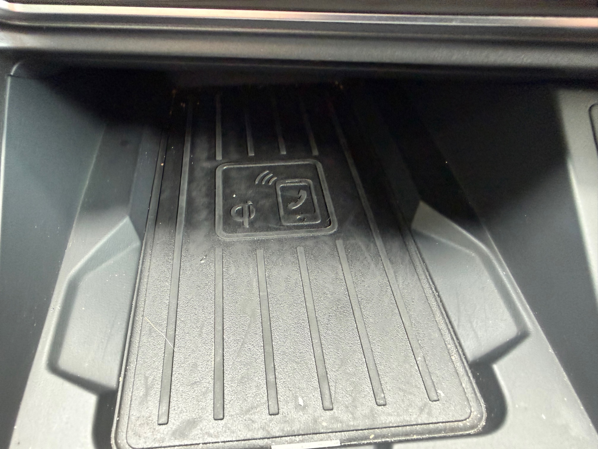 Foto van Audi Q3 E-tron