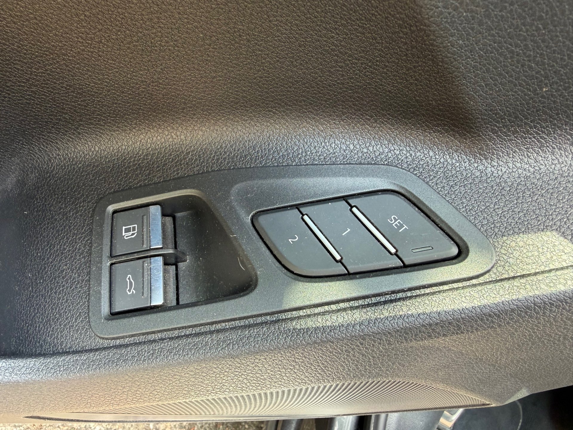 Foto van Audi Q3 E-tron
