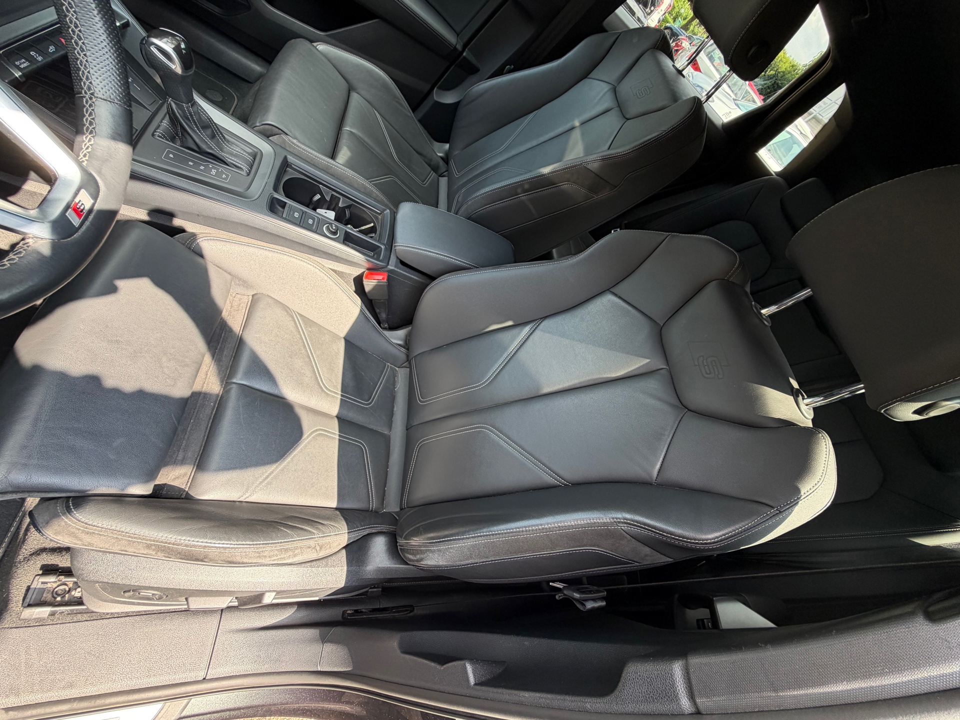 Foto van Audi Q3 E-tron