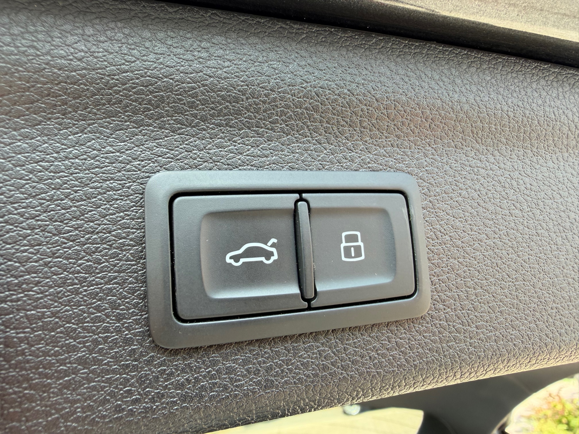 Foto van Audi Q3 E-tron