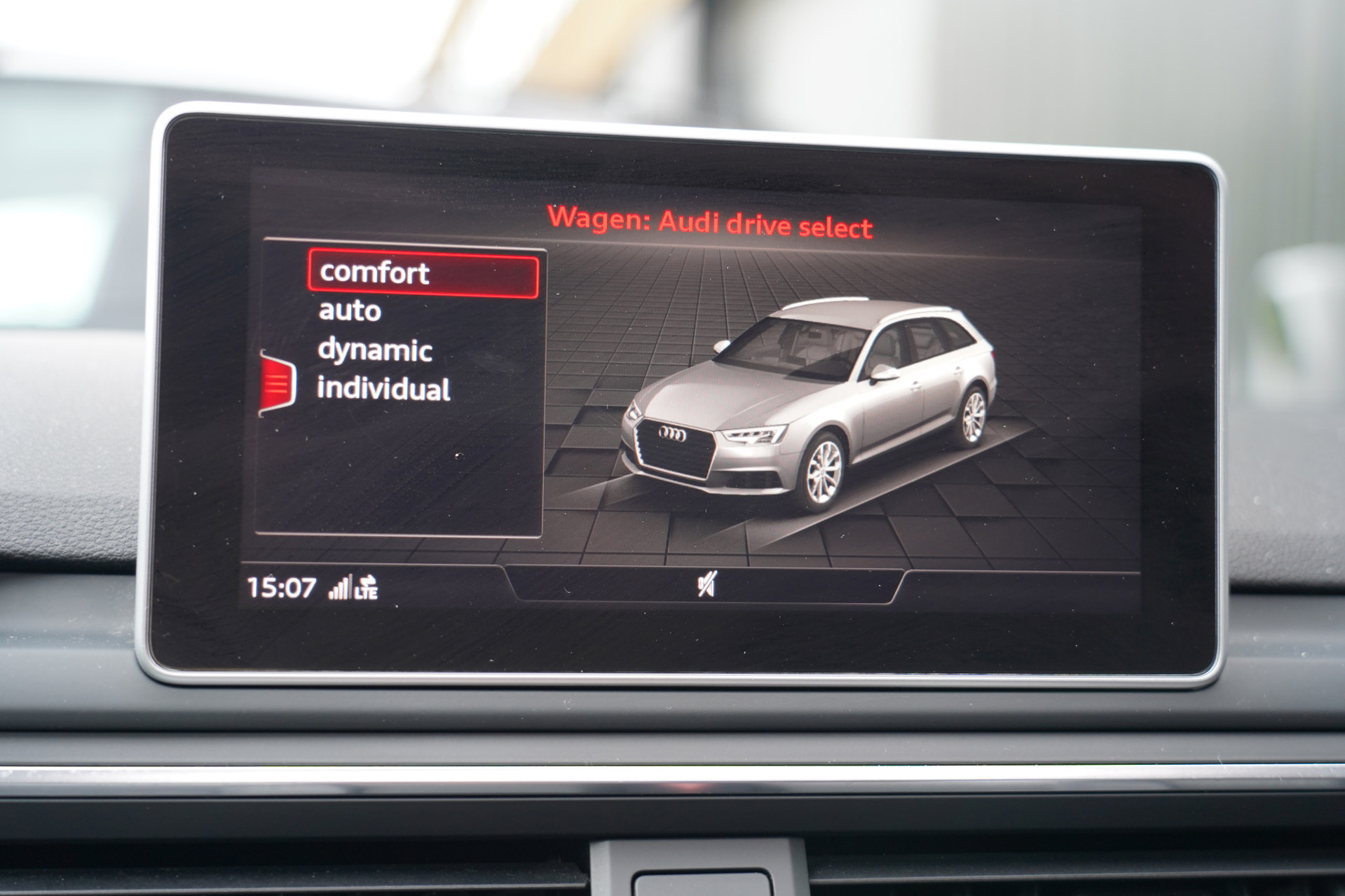 Foto van Audi RS 4 Avant