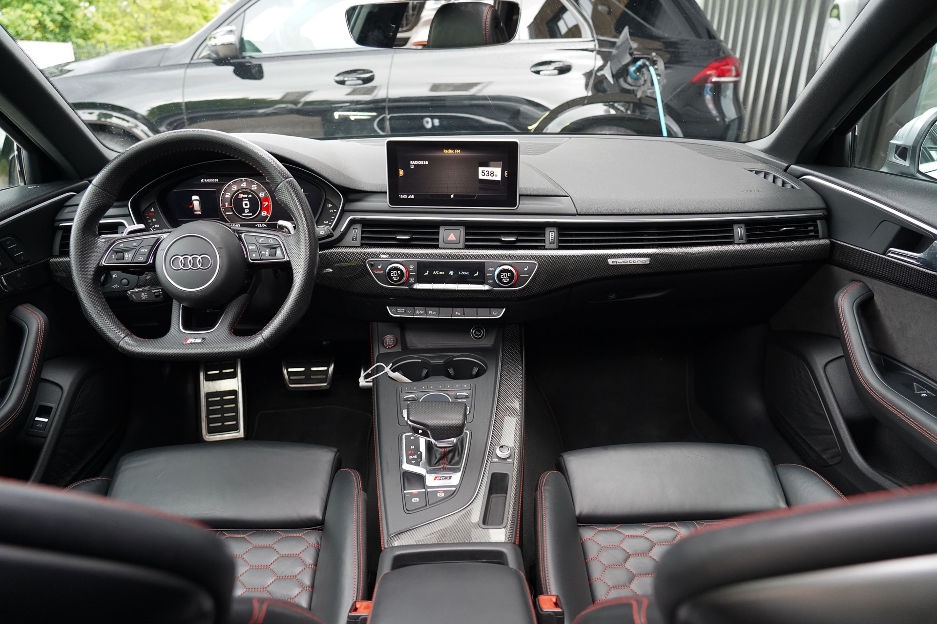 Foto van Audi RS 4 Avant