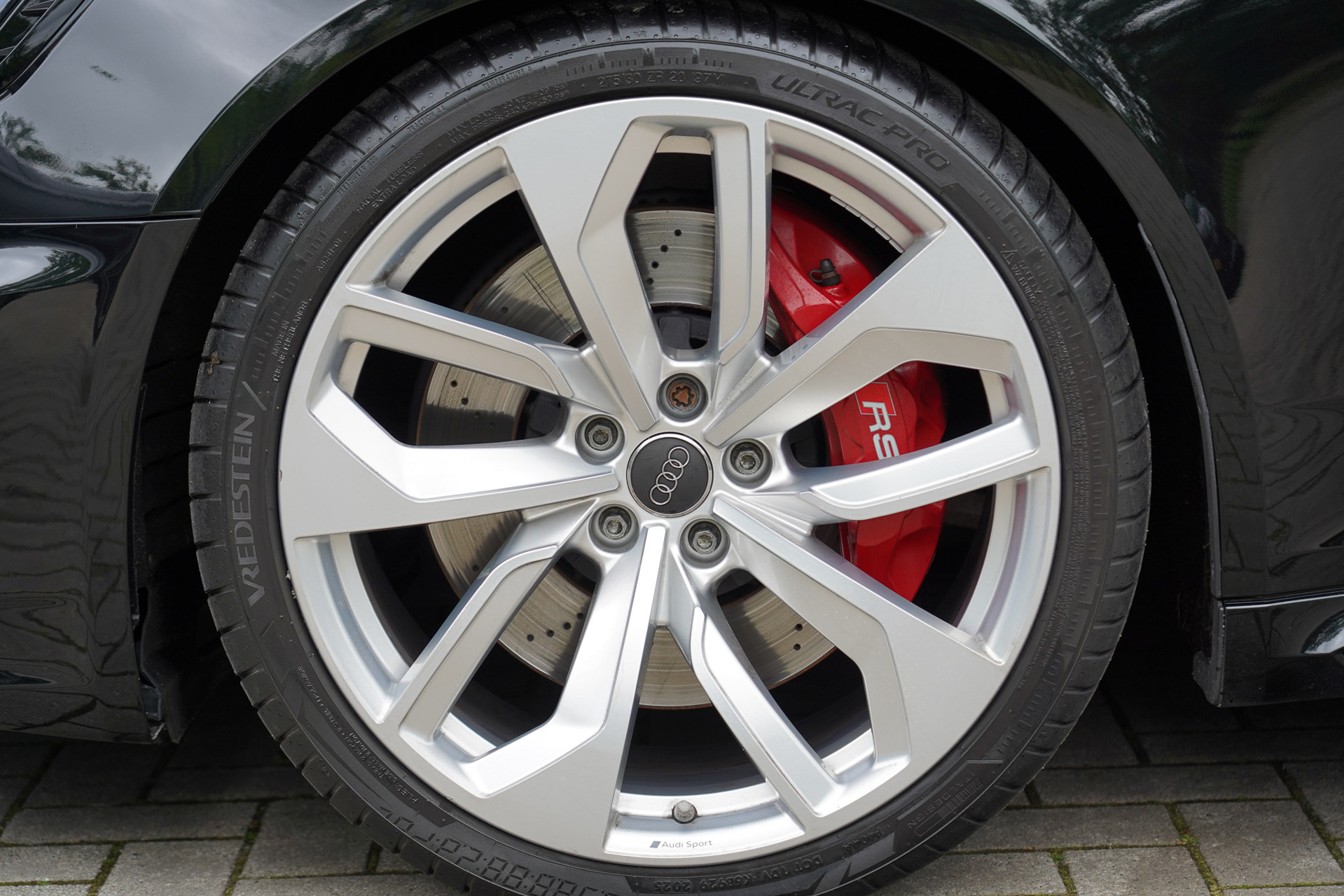 Foto van Audi RS 4 Avant