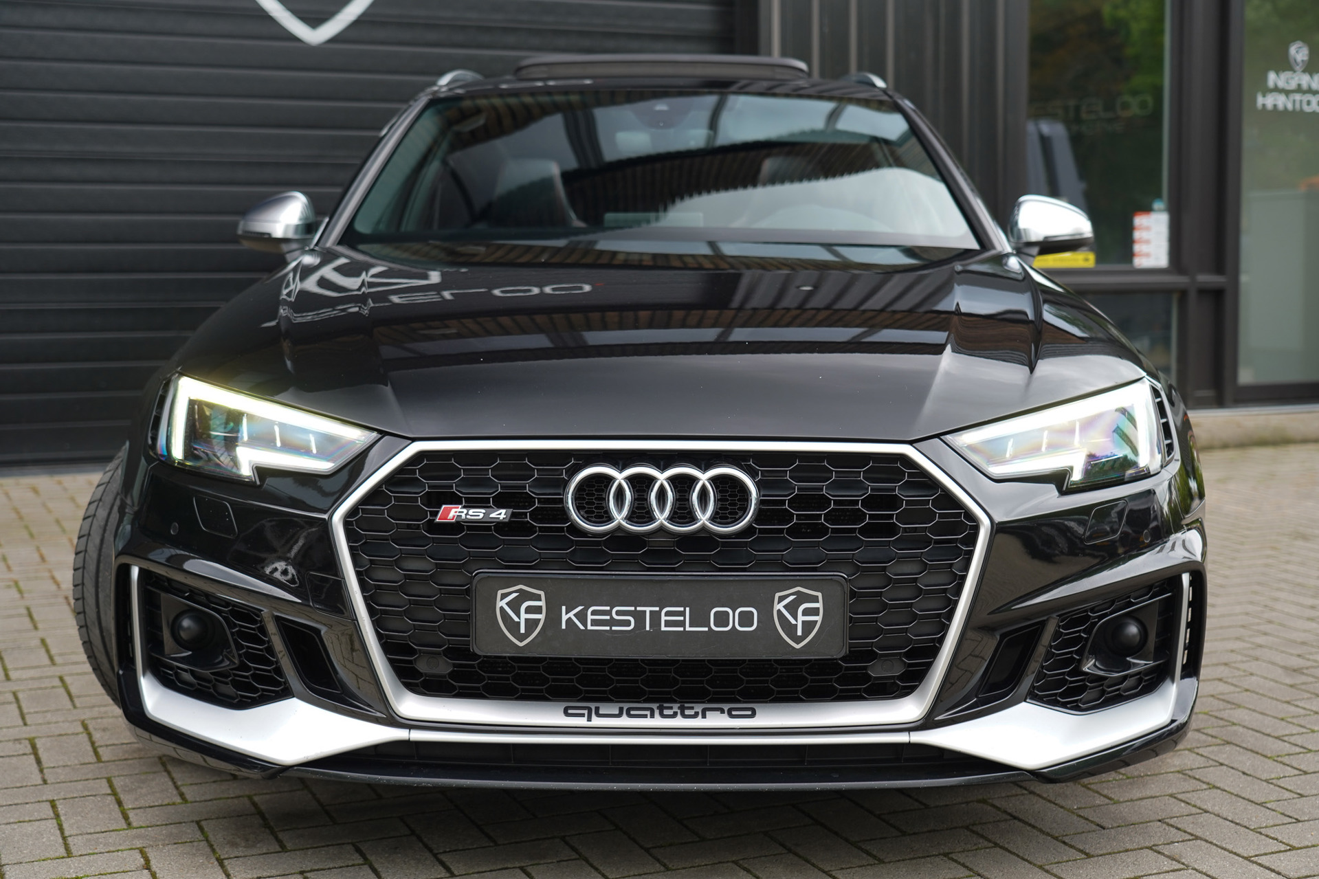 Foto van Audi RS 4 Avant