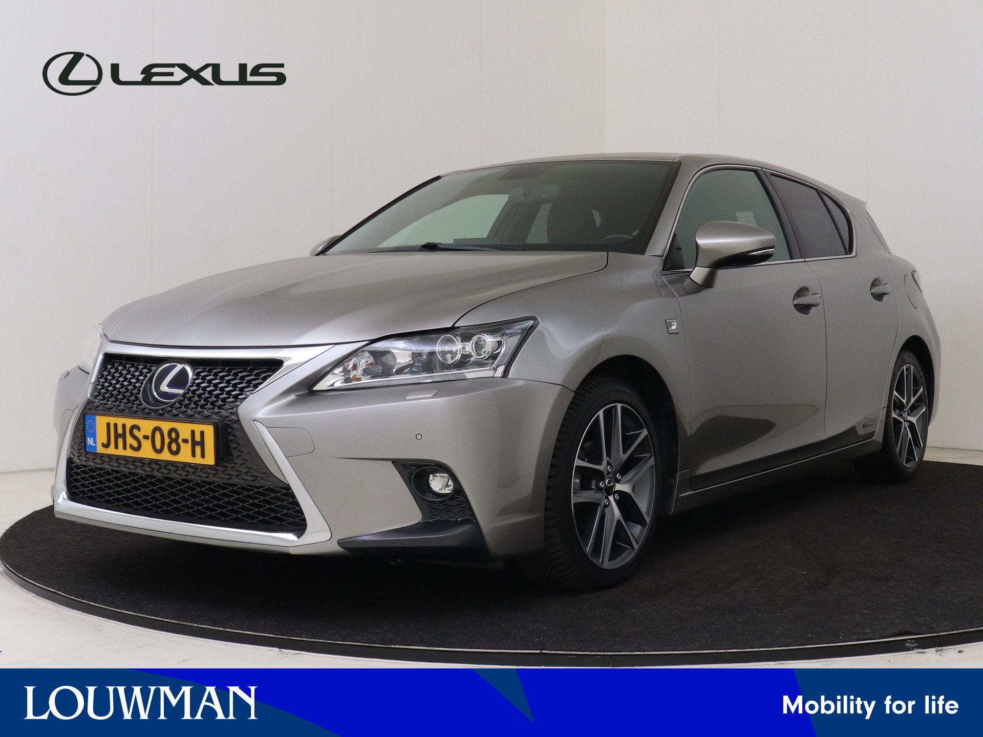 Lexus CT 200h Luxury Line 2016 - voorkant