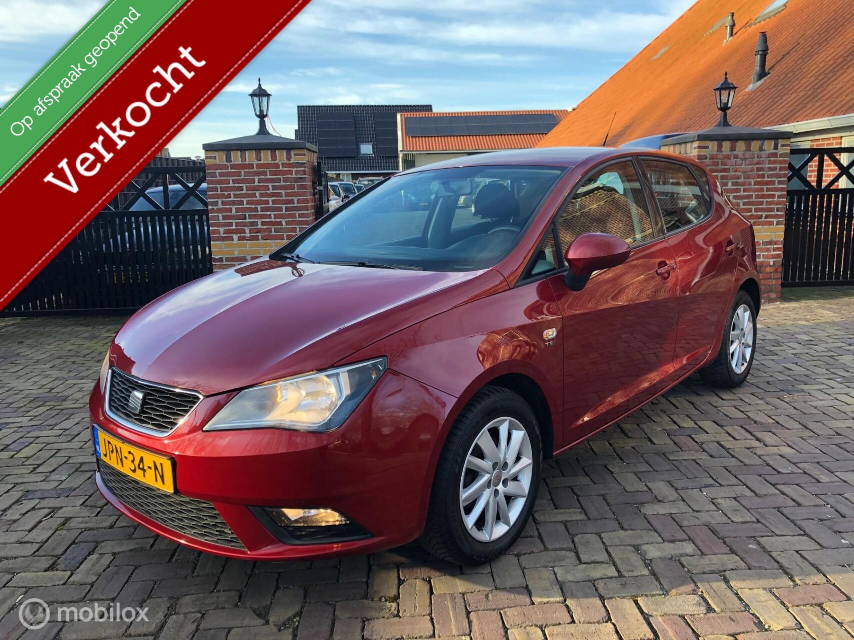 Seat Ibiza 1.2 TSI Style Airco Cruise Trekhaak Nw APK 2012 - voorkant