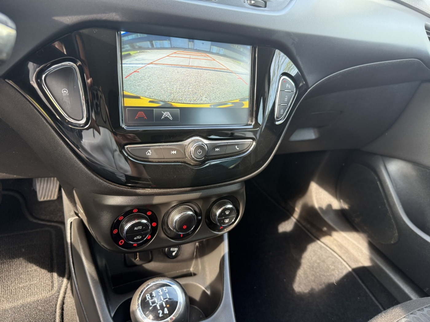 Foto van Opel Corsa-e