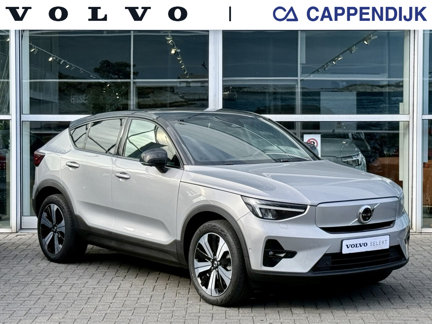 Volvo C40 Recharge Twin Pro 408PK| Panodak| 360Camea| H&K Sound 2022 - voorkant