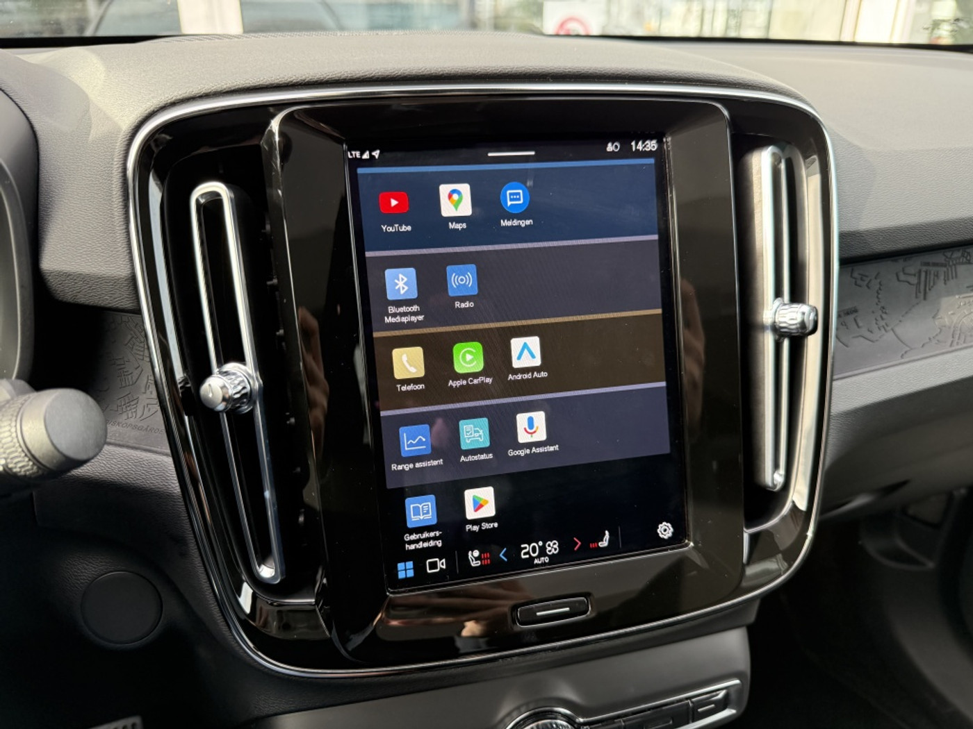 Foto van Volvo C40