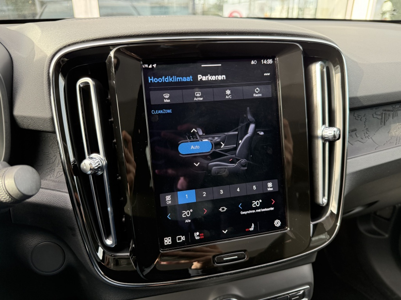 Foto van Volvo C40