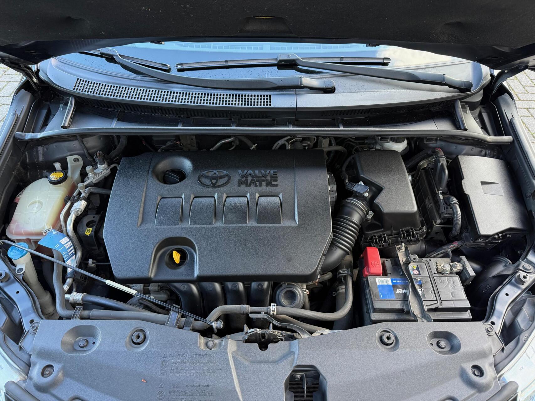 Foto van Toyota Avensis Wagon