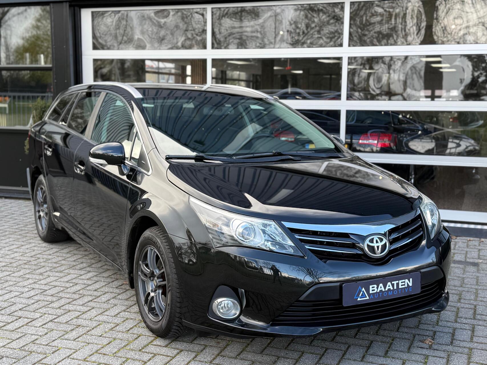 Foto van Toyota Avensis Wagon
