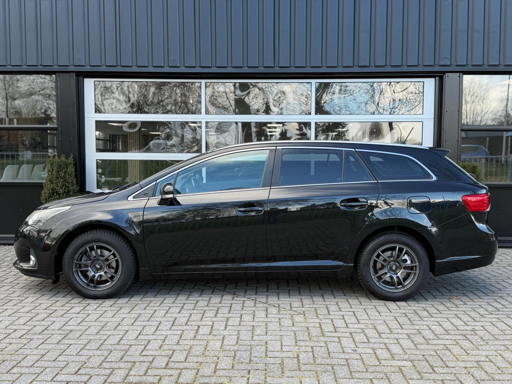 Foto van Toyota Avensis Wagon