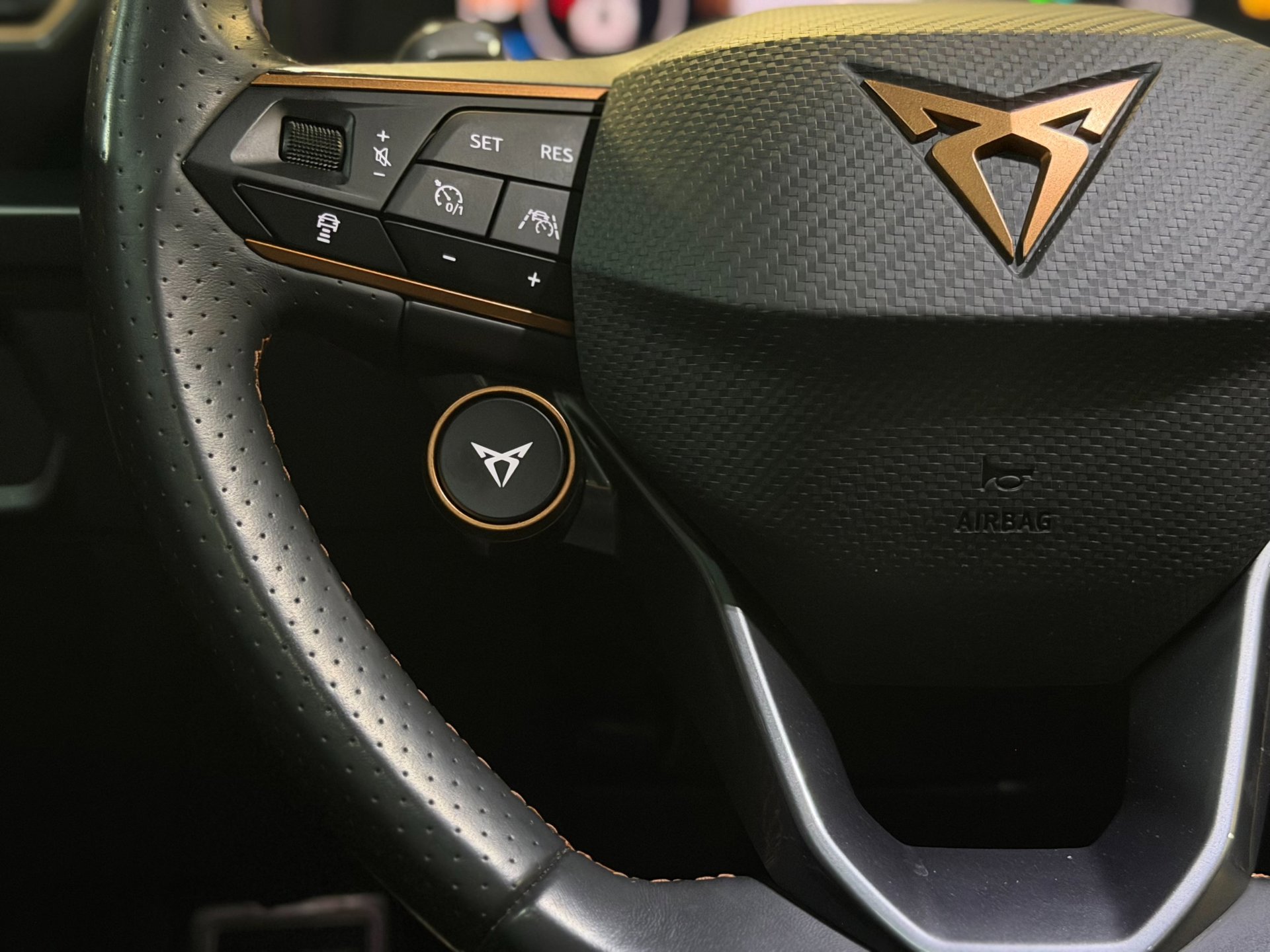 Foto van Cupra Formentor VZ E-hybrid