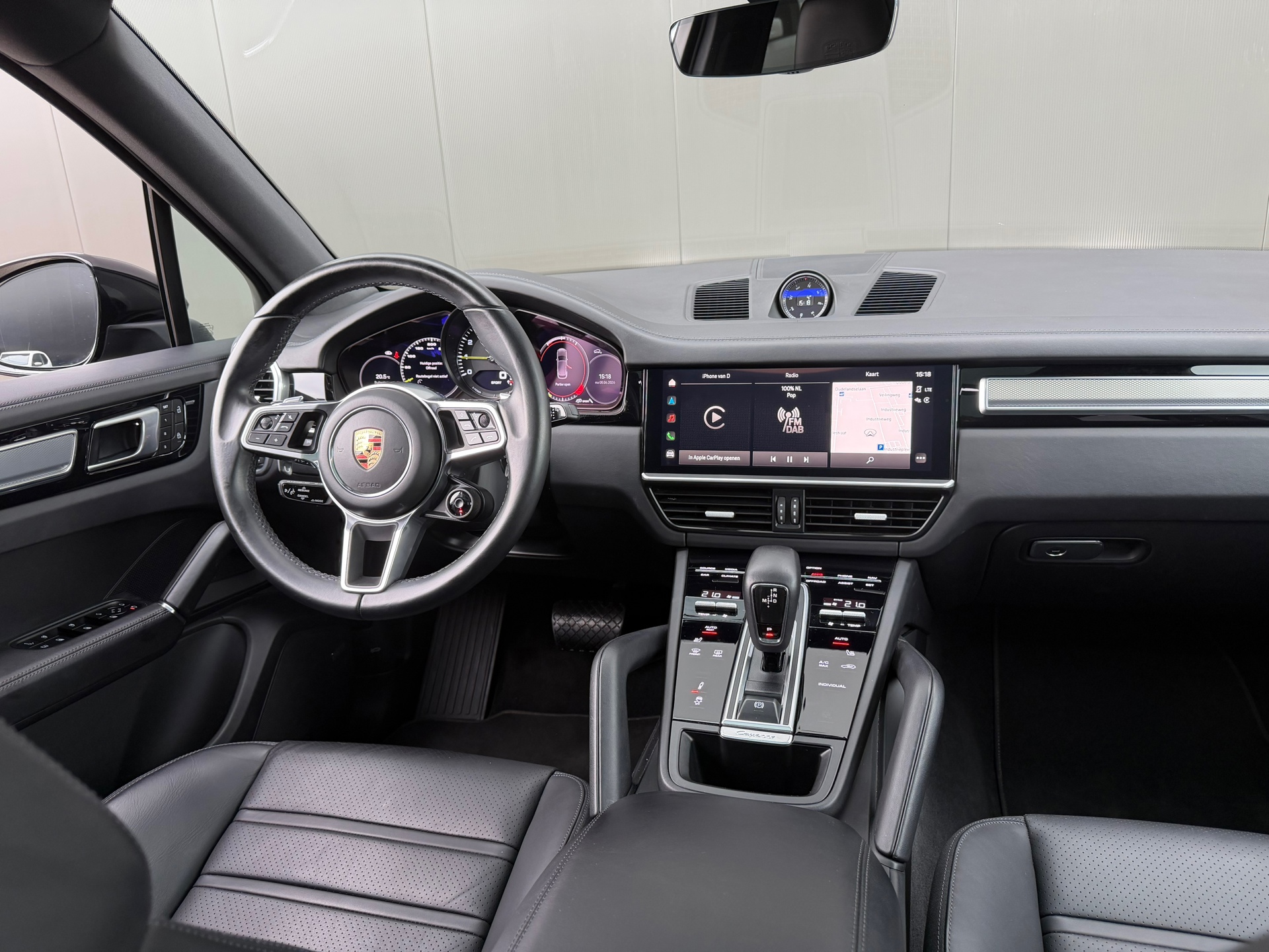 Foto van Porsche Cayenne E-hybrid