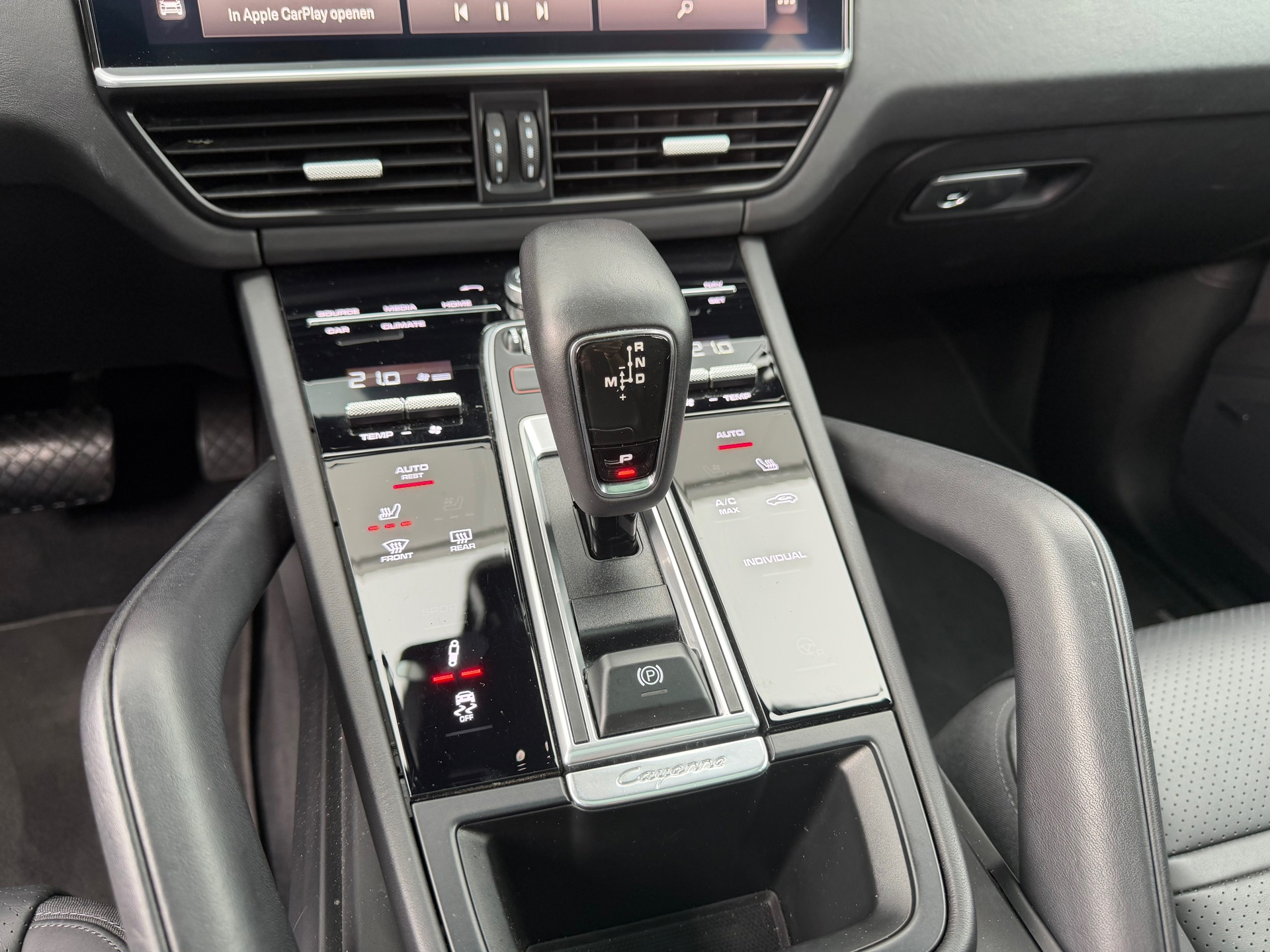 Foto van Porsche Cayenne E-hybrid