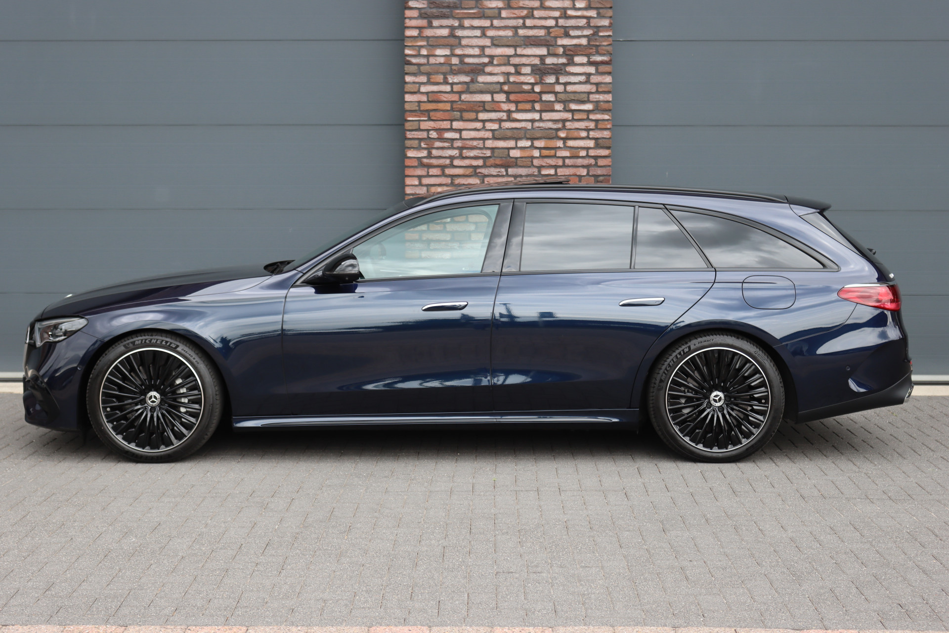Foto van Mercedes-Benz E-klasse Estate