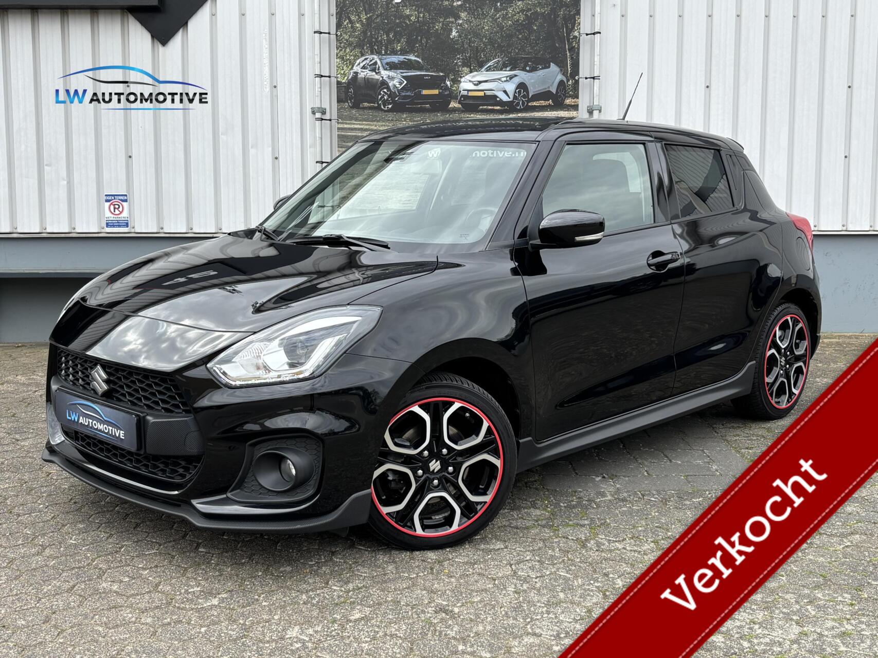Suzuki Swift 1.4 Sport 130pk Smart Hybrid | Adaptive | Camera | Carplay | Dodehoek | Clima 2020 - voorkant
