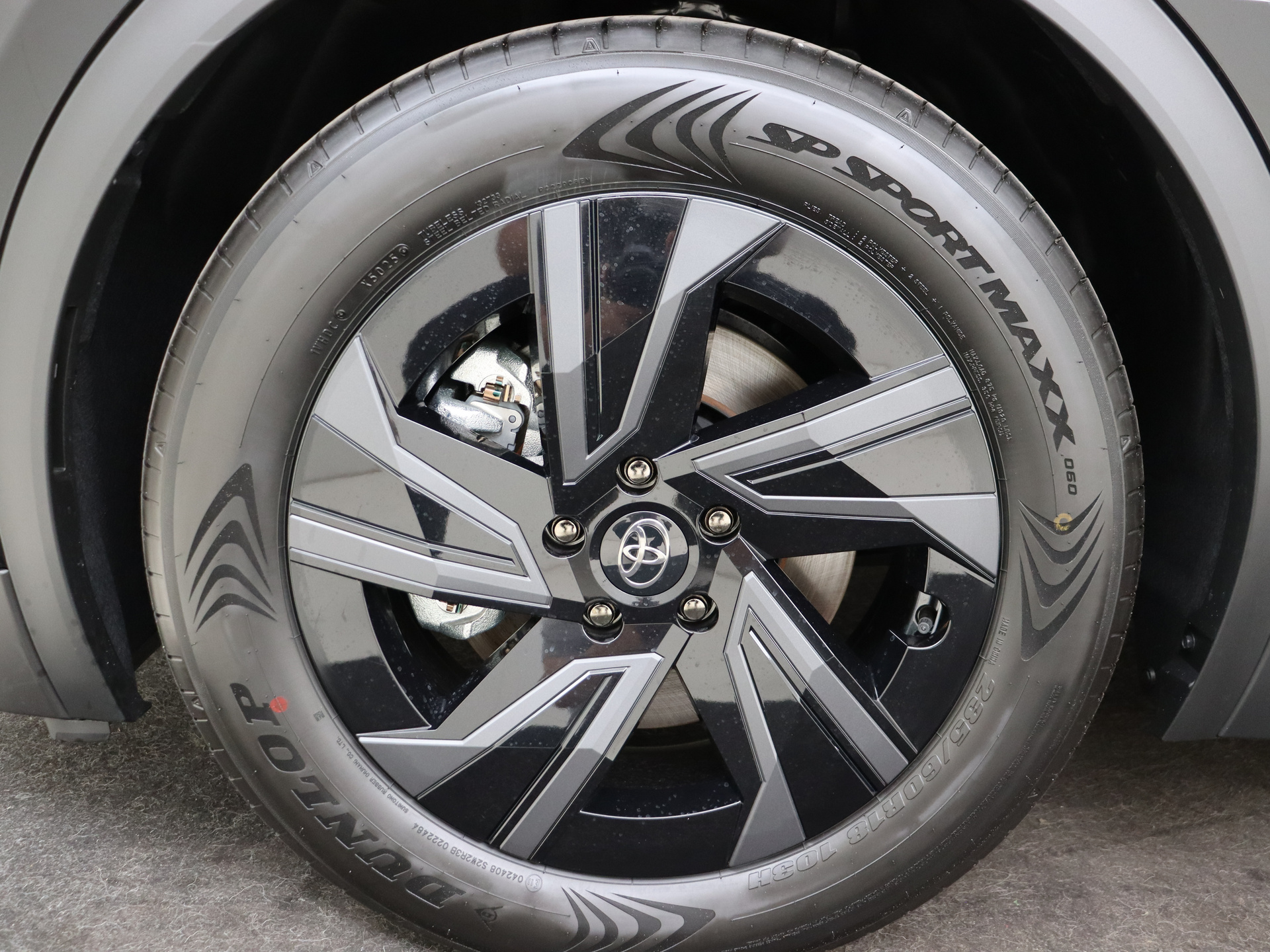 Foto van Toyota Toyota C-hr