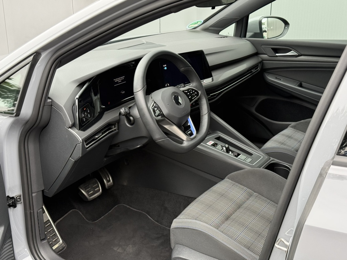 Foto van Volkswagen Golf GTE