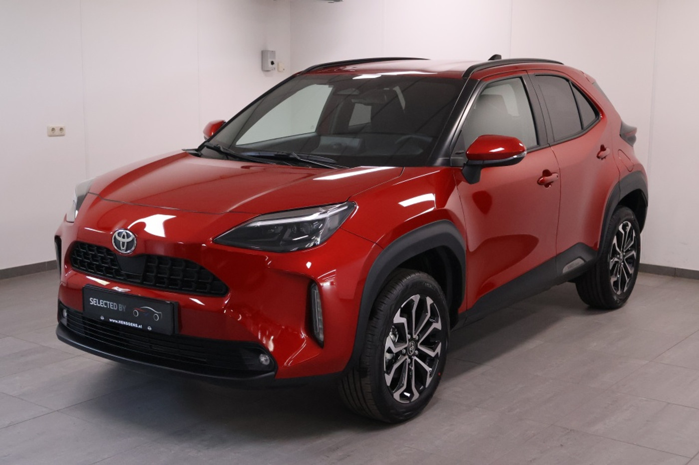 Toyota Yaris Cross 1.5 Hybride 130 Dynamic | Winterpack | Draadloos laden 2026 - voorkant