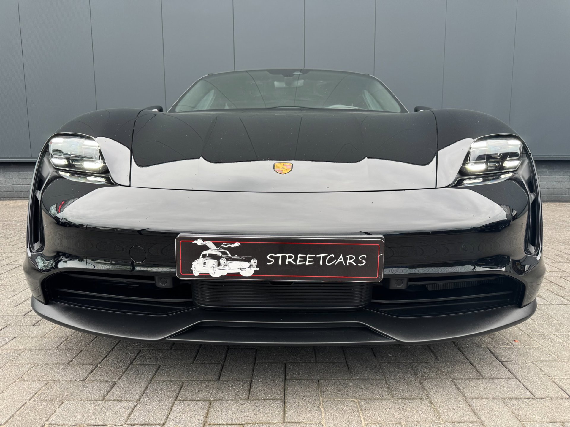 Foto van Porsche Taycan