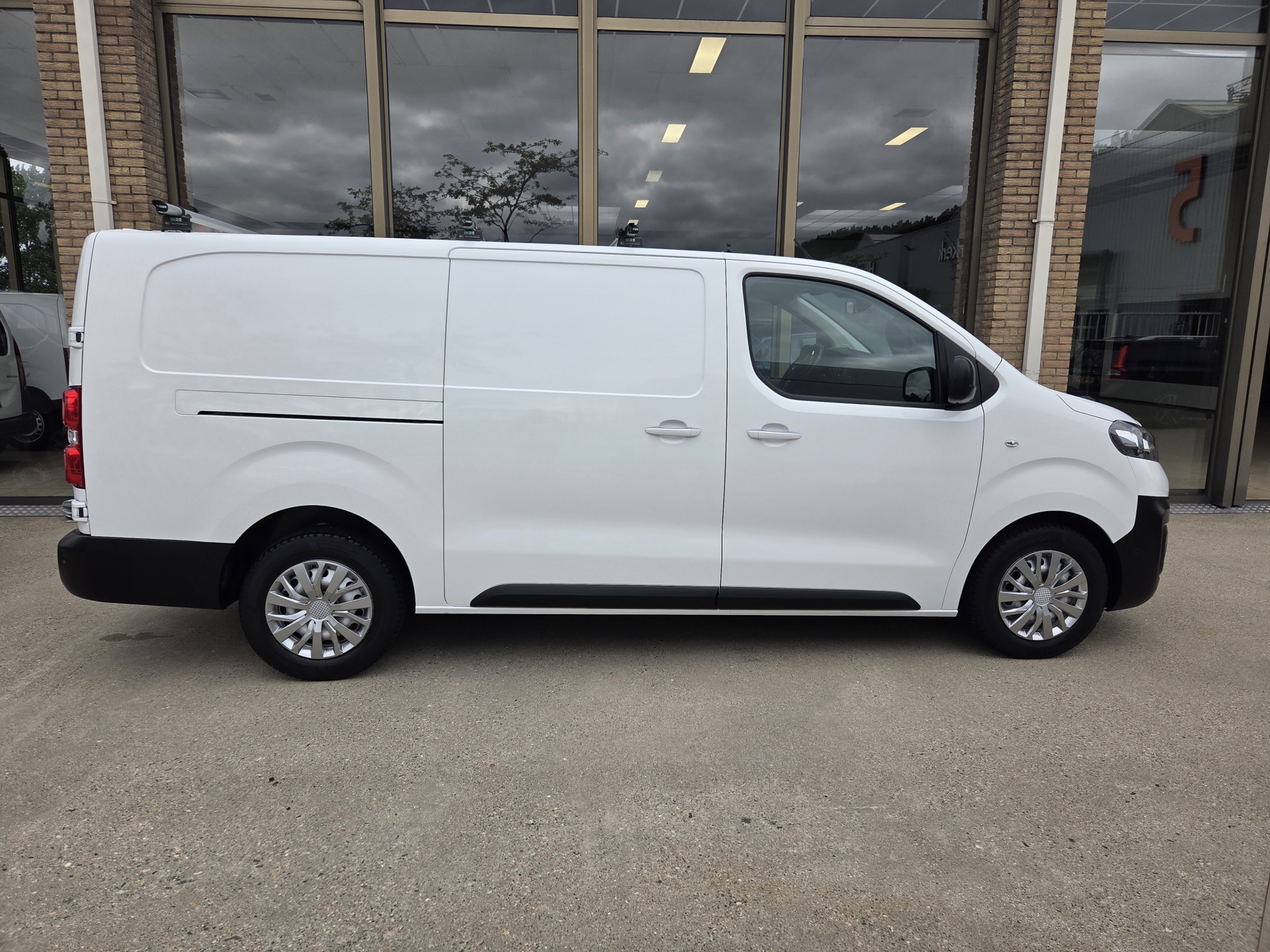 Foto van Opel Vivaro