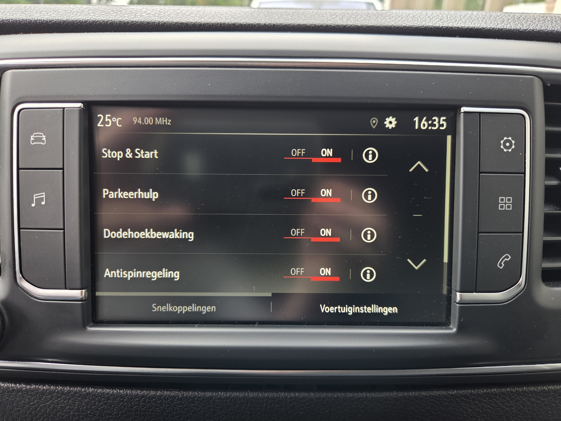 Foto van Opel Vivaro
