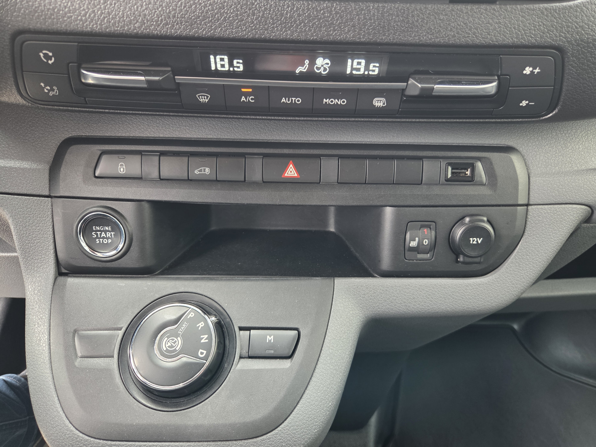 Foto van Opel Vivaro