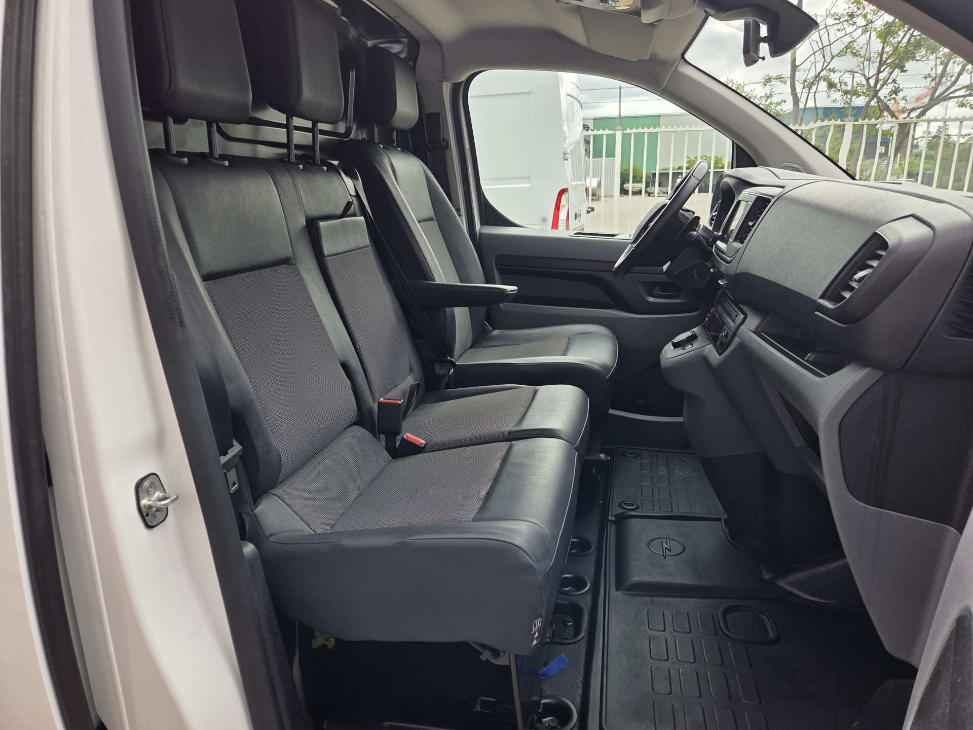 Foto van Opel Vivaro
