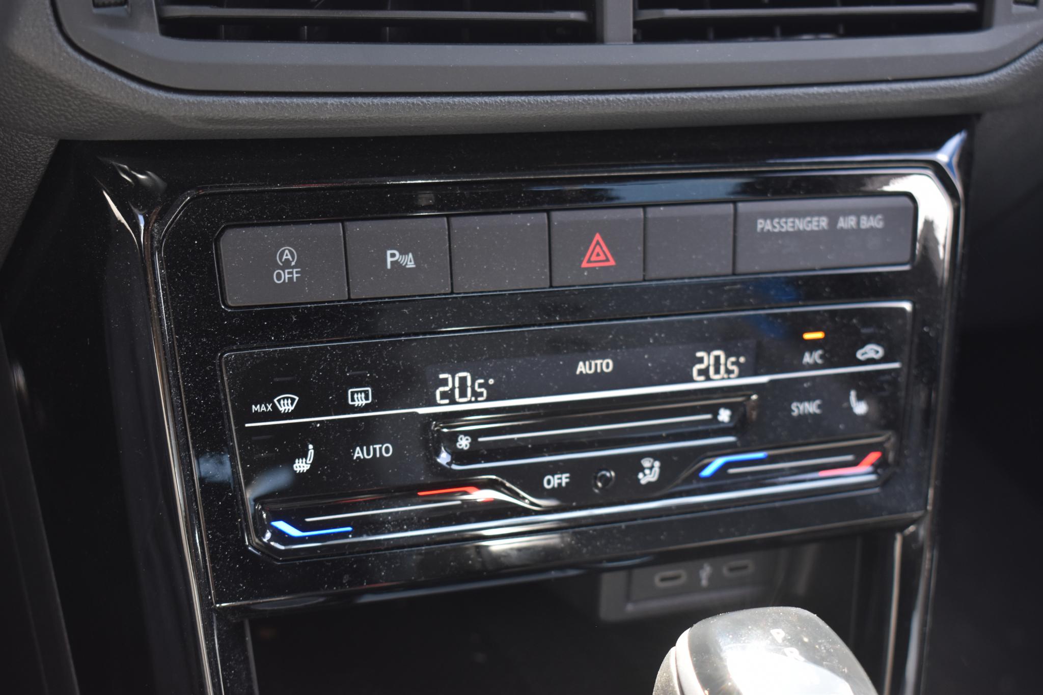 Foto van Volkswagen T-cross