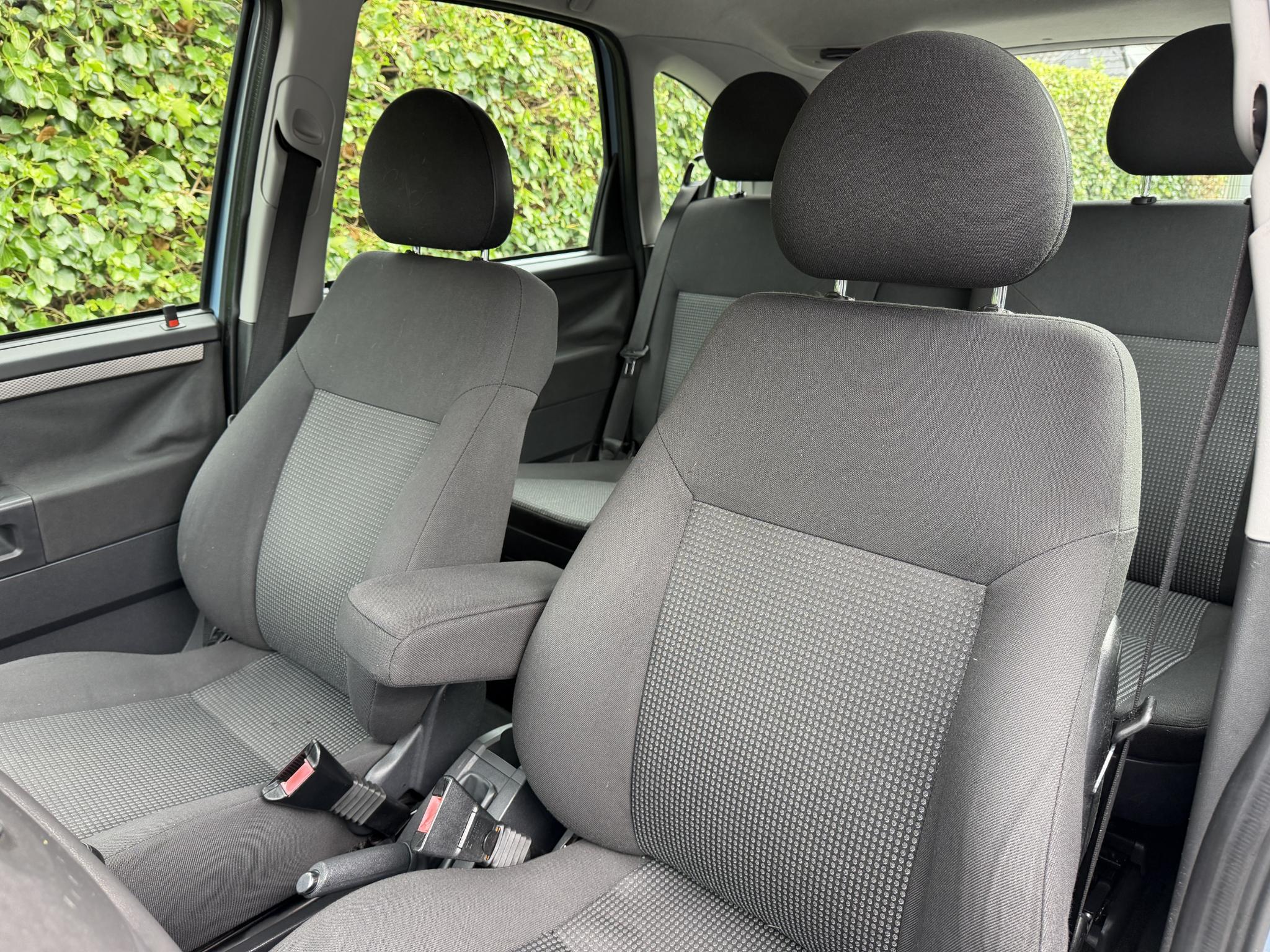 Foto van Opel Meriva-a