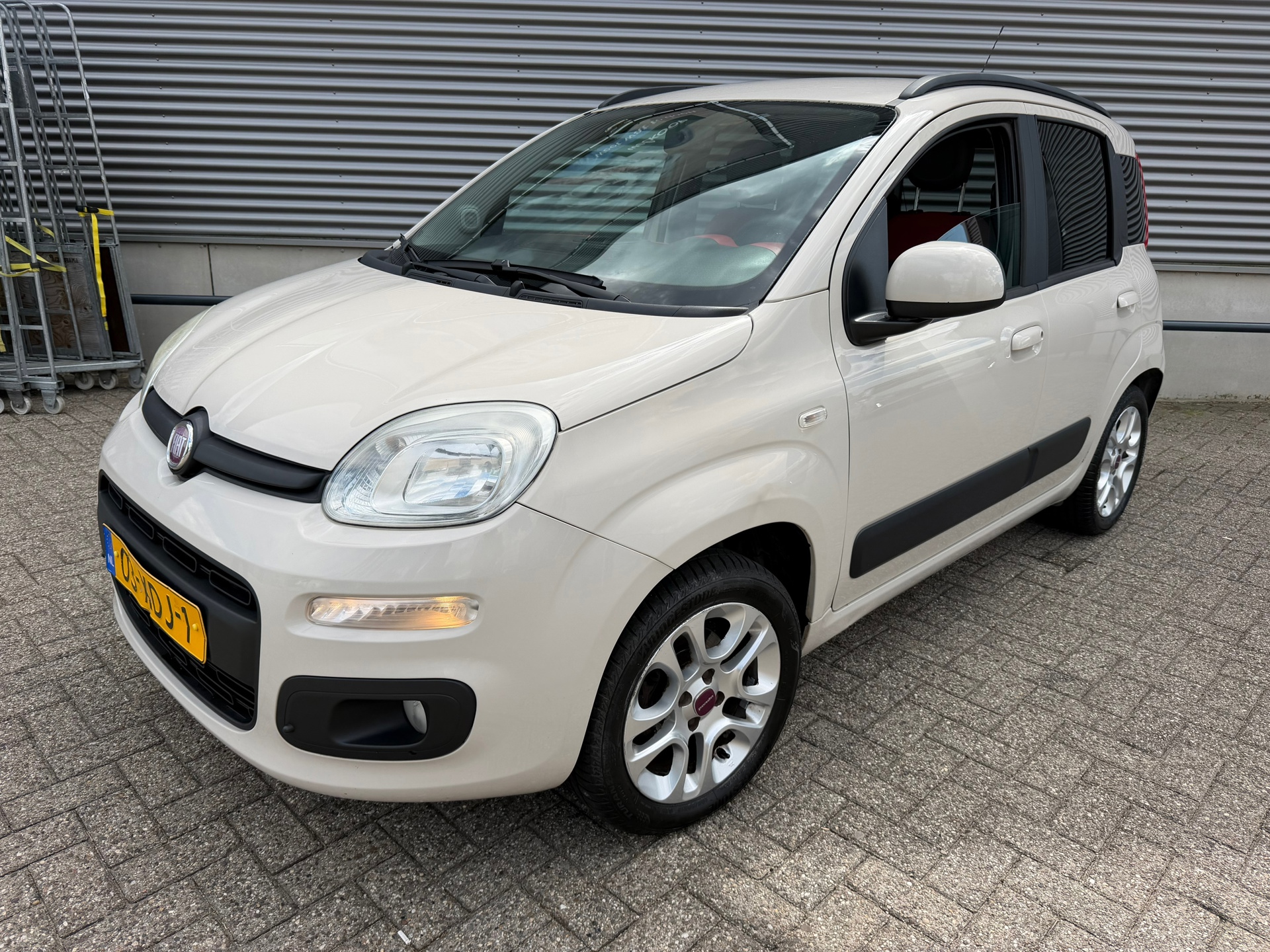 Fiat Panda 0.9 TwinAir Lounge 2012 - voorkant