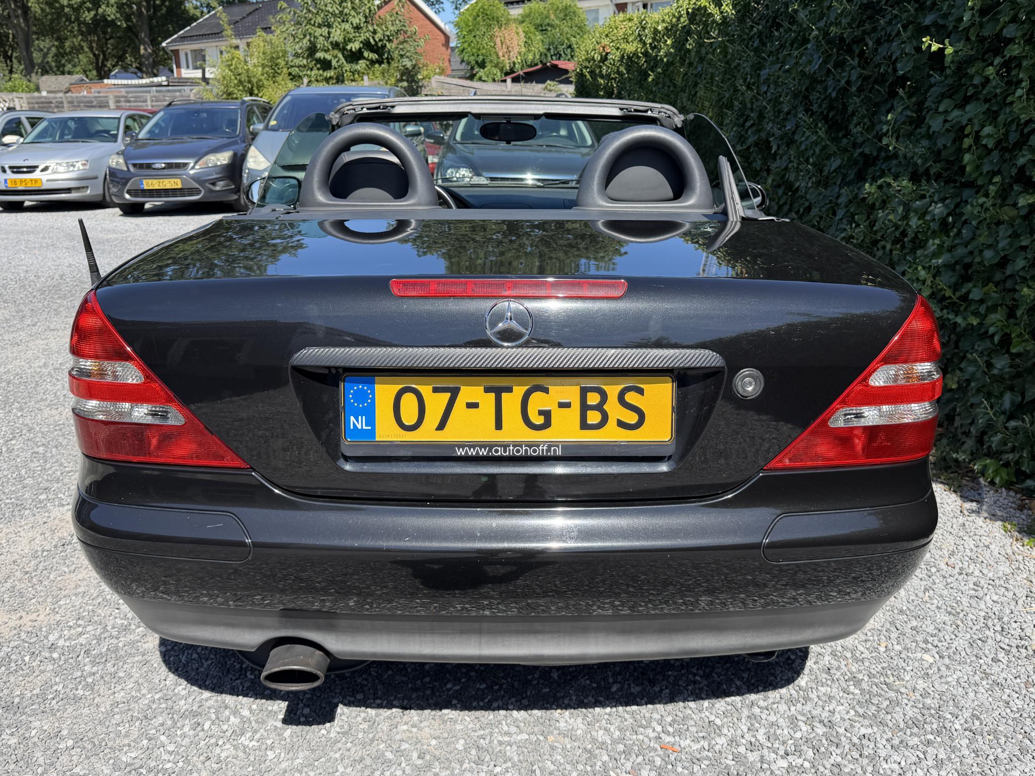 Foto van Mercedes-Benz SLK 230 Kompressor
