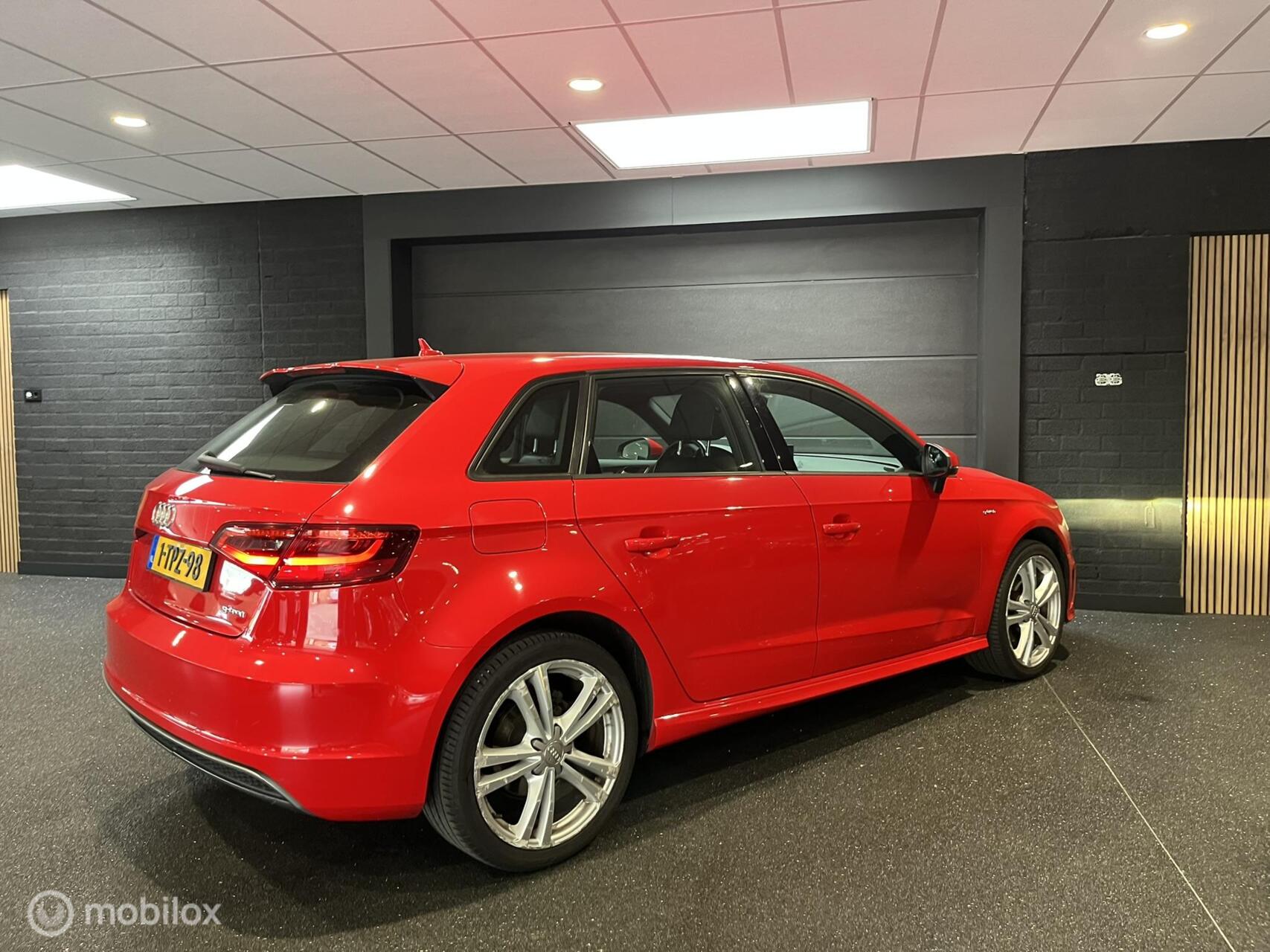 Foto van Audi A3 Sportback G-tron