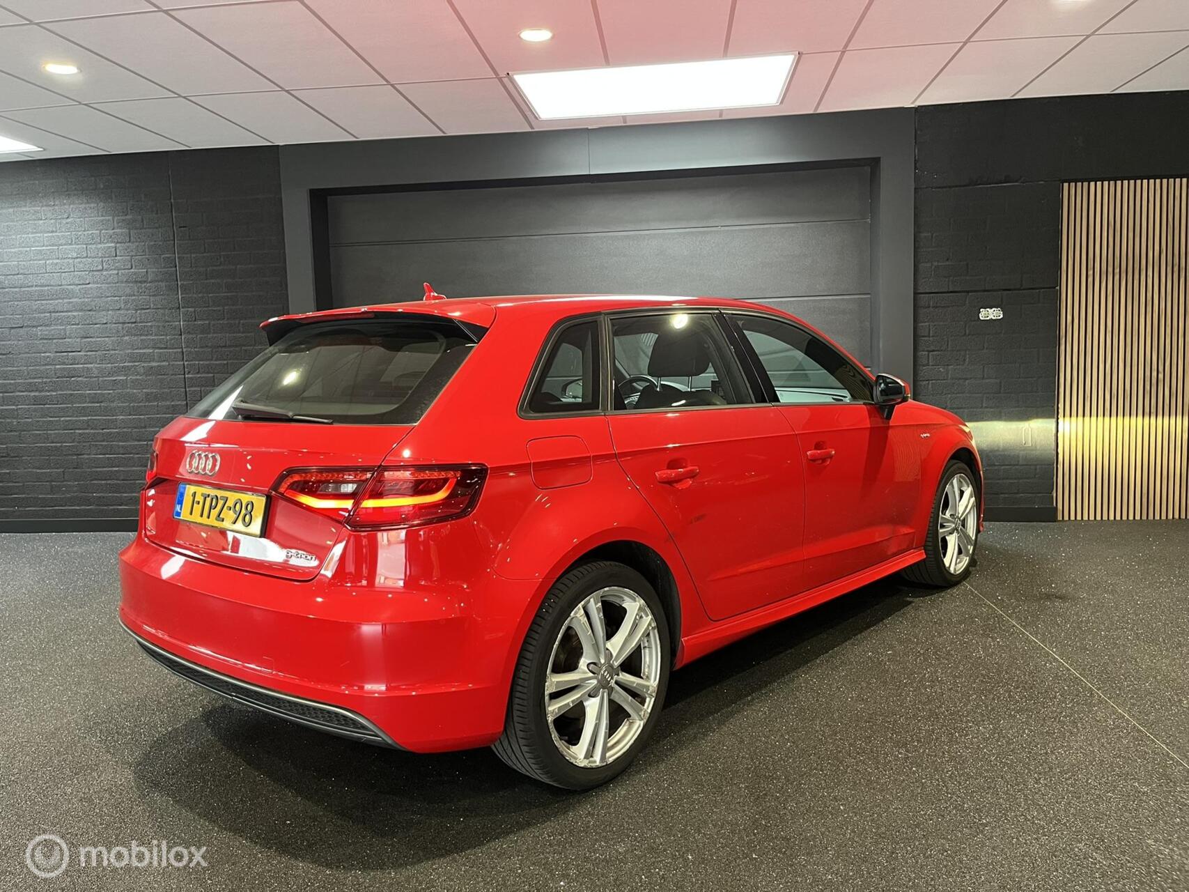 Foto van Audi A3 Sportback G-tron