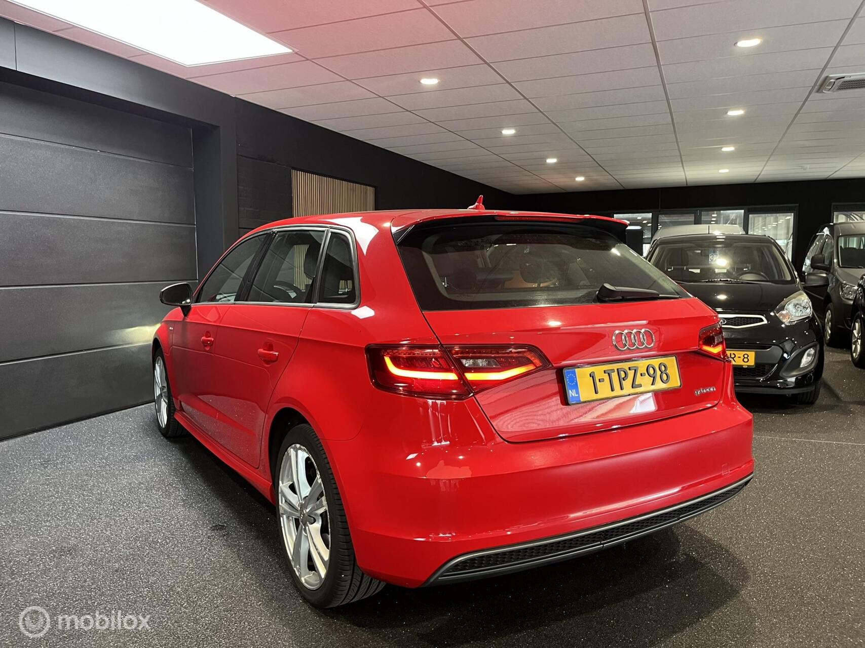 Foto van Audi A3 Sportback G-tron