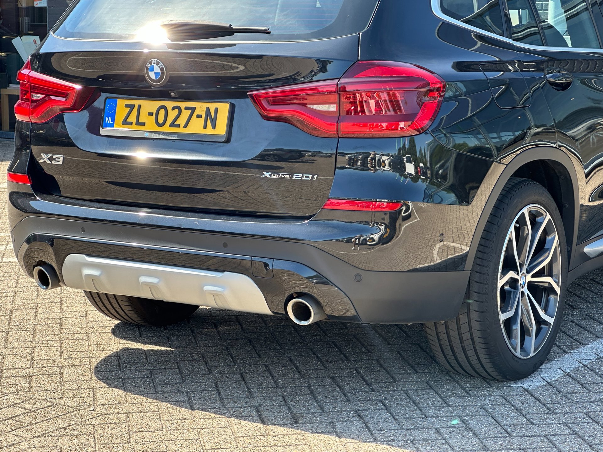 Foto van BMW X3 Xdrive20i