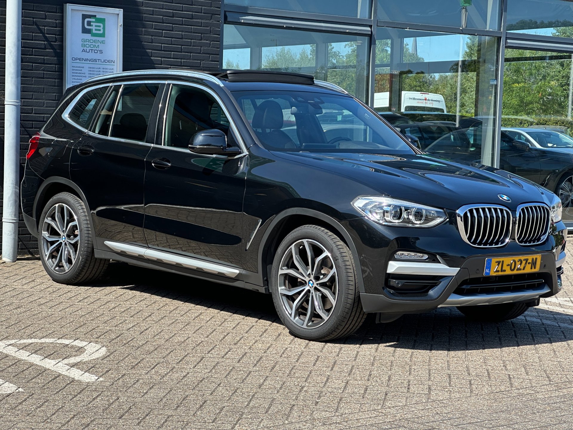 Foto van BMW X3 Xdrive20i