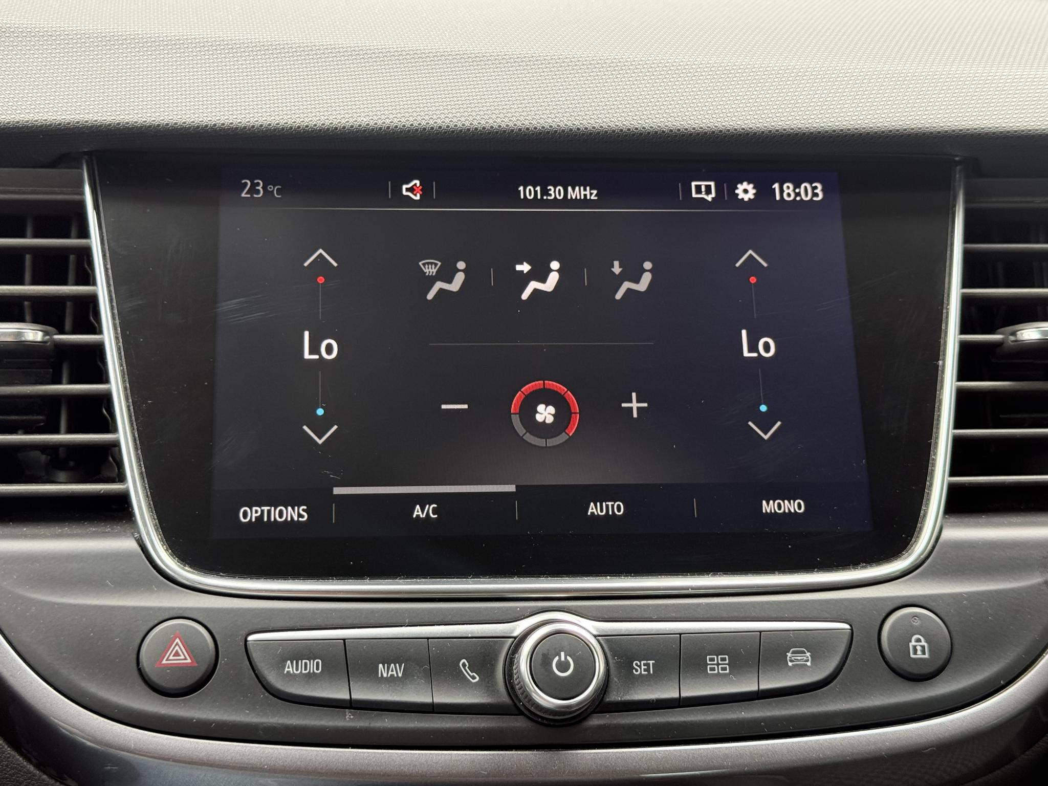 Foto van Opel Crossland X