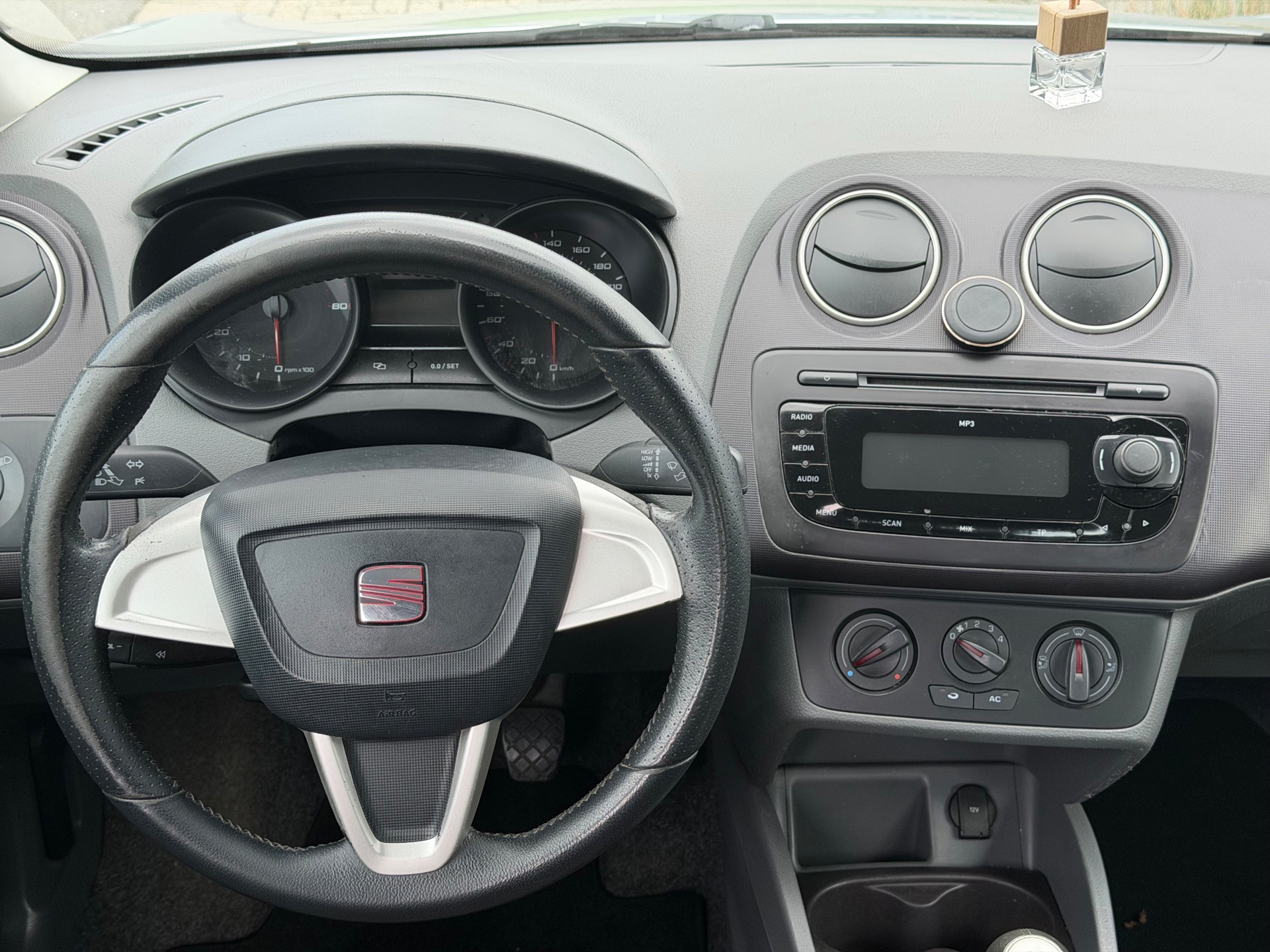 Foto van Seat Ibiza